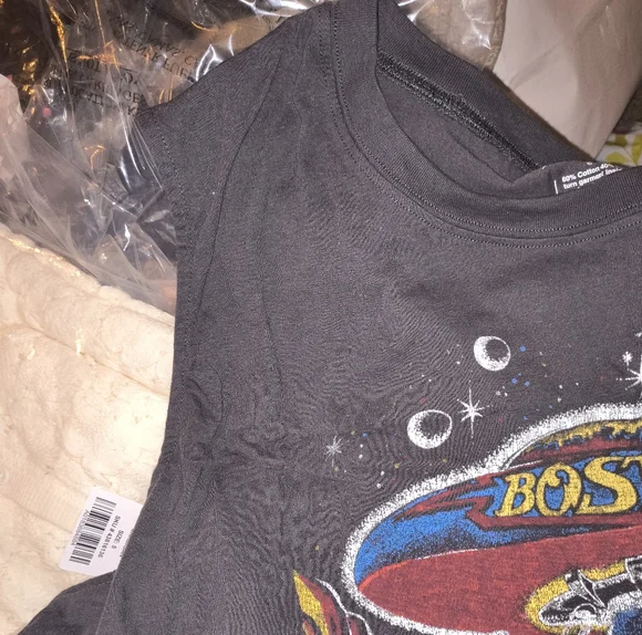 Boston Graphic Black Muscle Tee - Picture 2 of 3